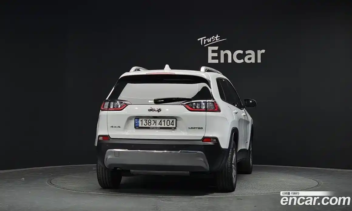 Jeep Cherokee 2021 2.4 гидро в Москве № 1323668, фото 4