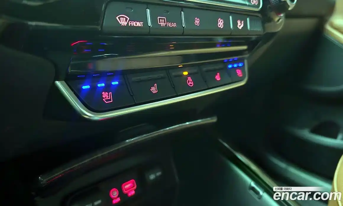 Kia Sorento 2019 2.0 гидро в Москве, фото 31