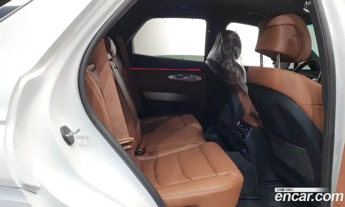 Genesis GV70 2025 2.5 гидро в Москве № 1343303, фото 24
