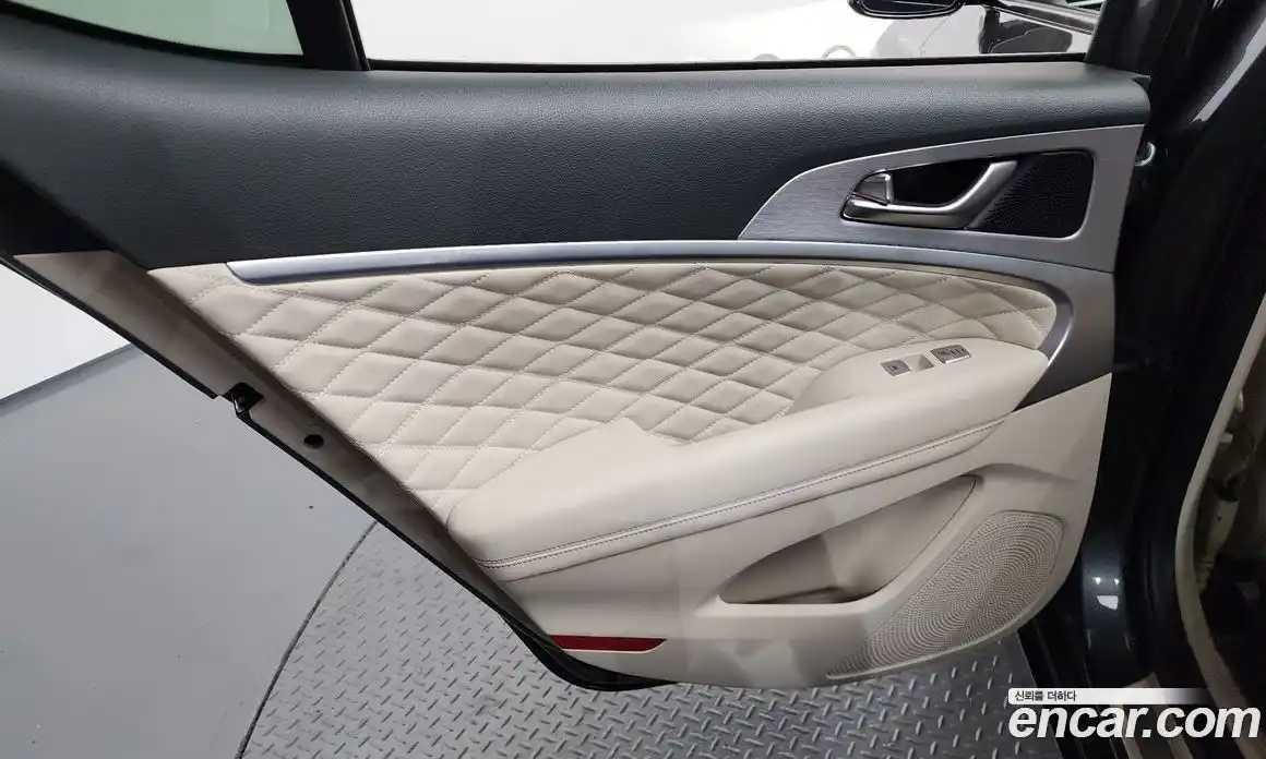 Genesis G70 2019 3.3 гидро в Москве, фото 15