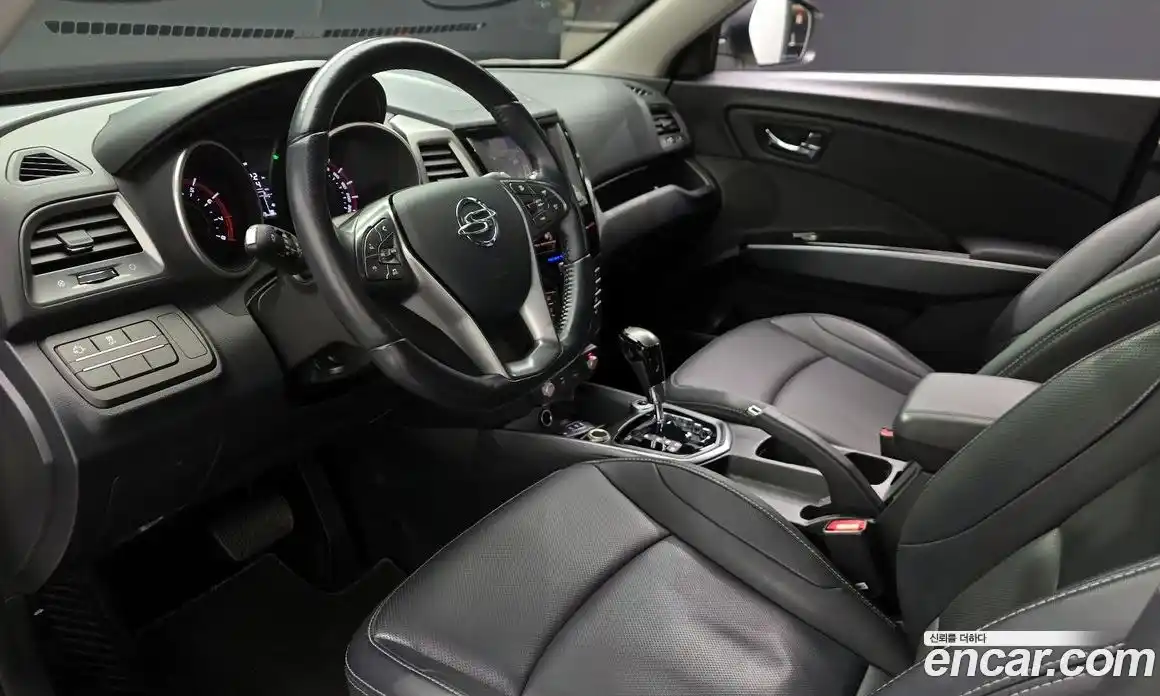 SsangYong TIBOLI 2017 1.6 гидро в Москве № 1343807, фото 12