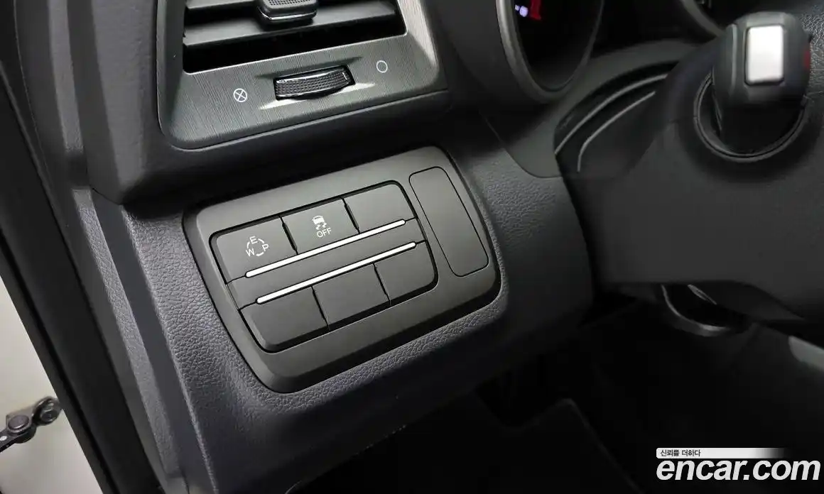 SsangYong TIBOLI 2017 1.6 гидро в Москве № 1343807, фото 21
