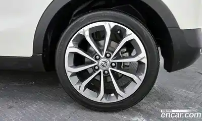 SsangYong TIBOLI 2017 1.6 гидро в Москве № 1343807, миниатюра 6