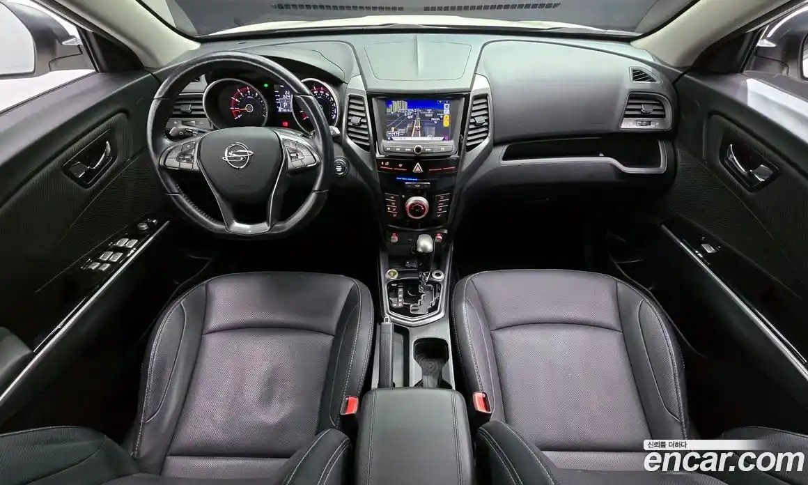 SsangYong TIBOLI 2017 1.6 гидро в Москве № 1343807, фото 9