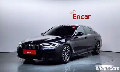 BMW 5-Series, 2022