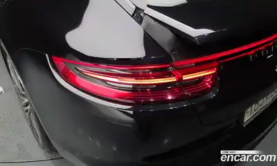 Porsche Panamera 2017 3.0 гидро в Москве № 1349098, миниатюра 9