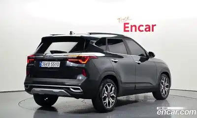 Kia Seltos 2022 1.6 гидро в Москве № 1399463, миниатюра 2