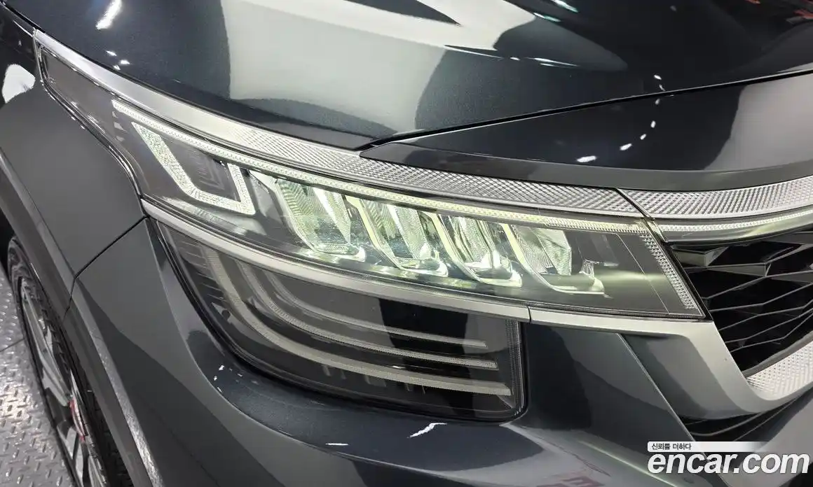 Kia Seltos 2022 1.6 гидро в Москве № 1399463, фото 8