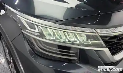 Kia Seltos 2022 1.6 гидро в Москве № 1399463, миниатюра 8