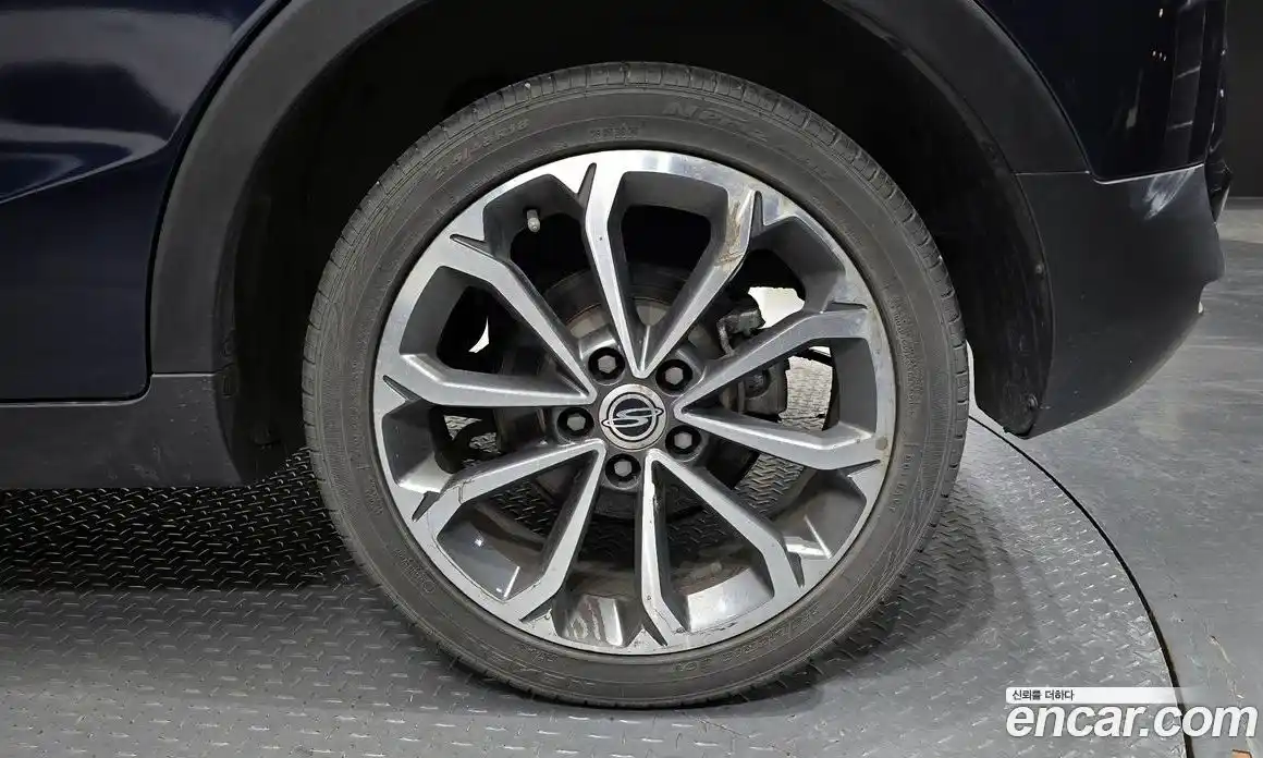 SsangYong TIBOLI 2018 1.6 гидро в Москве № 1400475, фото 6