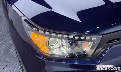 SsangYong TIBOLI 2018 1.6 гидро в Москве № 1400475, миниатюра 7