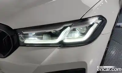 BMW 5-Series 2022 2.0 гидро в Москве № 1401589, миниатюра 8