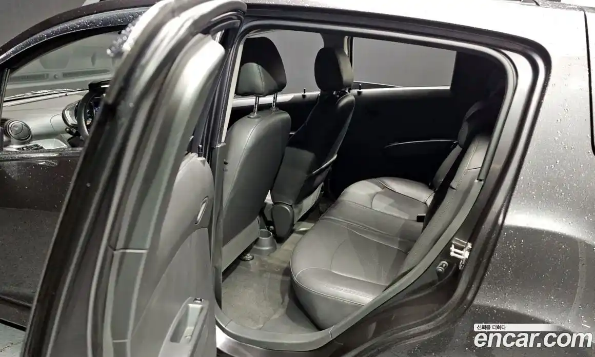 Chevrolet Spark 2015 1.0 гидро в Москве № 1401769, фото 18