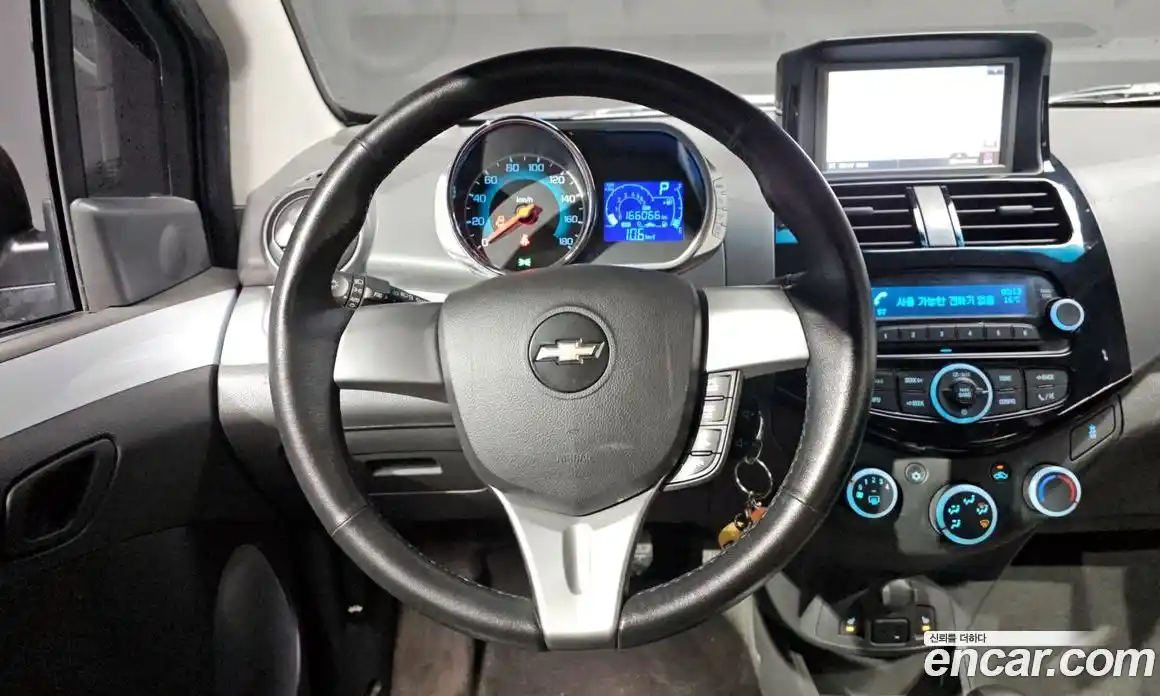 Chevrolet Spark 2015 1.0 гидро в Москве № 1401769, фото 19