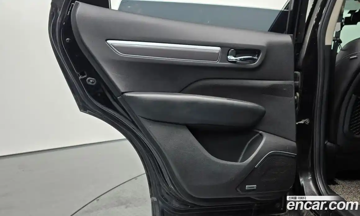 Renault QM6 2017 2.0 гидро в Москве № 1402819, фото 15
