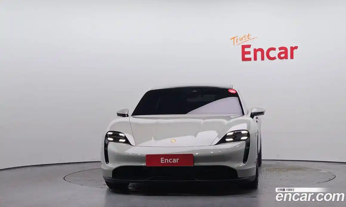 Porsche Taycan 2020 0.1 гидро в Москве № 1404829, фото 3