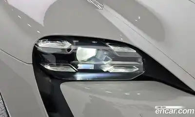 Porsche Taycan 2020 0.1 гидро в Москве № 1404829, миниатюра 8