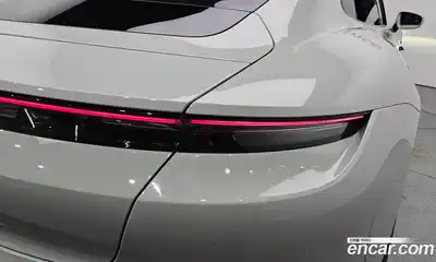 Porsche Taycan 2020 0.1 гидро в Москве № 1404829, миниатюра 9