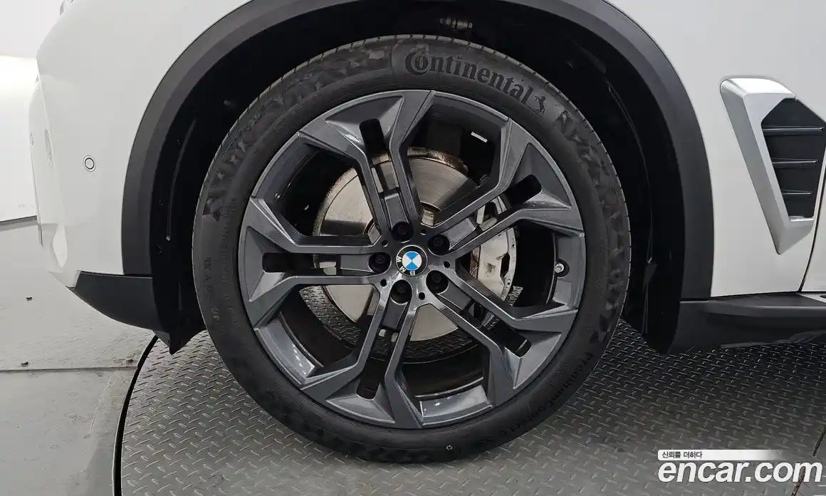BMW X5 2024 3.0 гидро в Москве № 1417302, фото 4