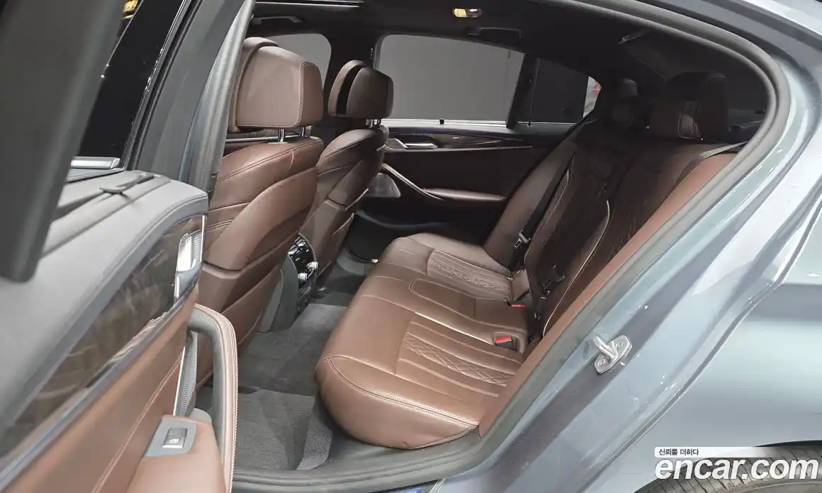 BMW 5-Series 2018 3.0 гидро в Москве № 1417574, фото 17