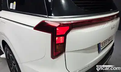 Kia Canival 2024 2.2 гидро в Москве № 1418344, миниатюра 9