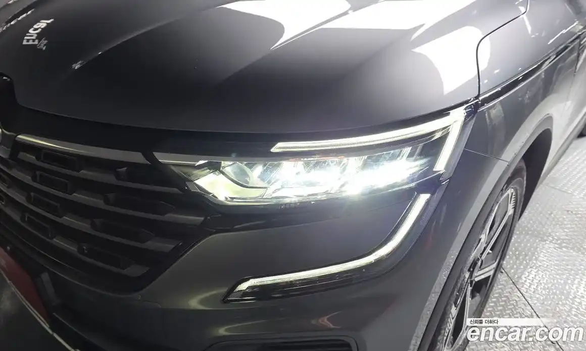 Renault QM6 2024 2.0 гидро в Москве № 1420686, фото 8