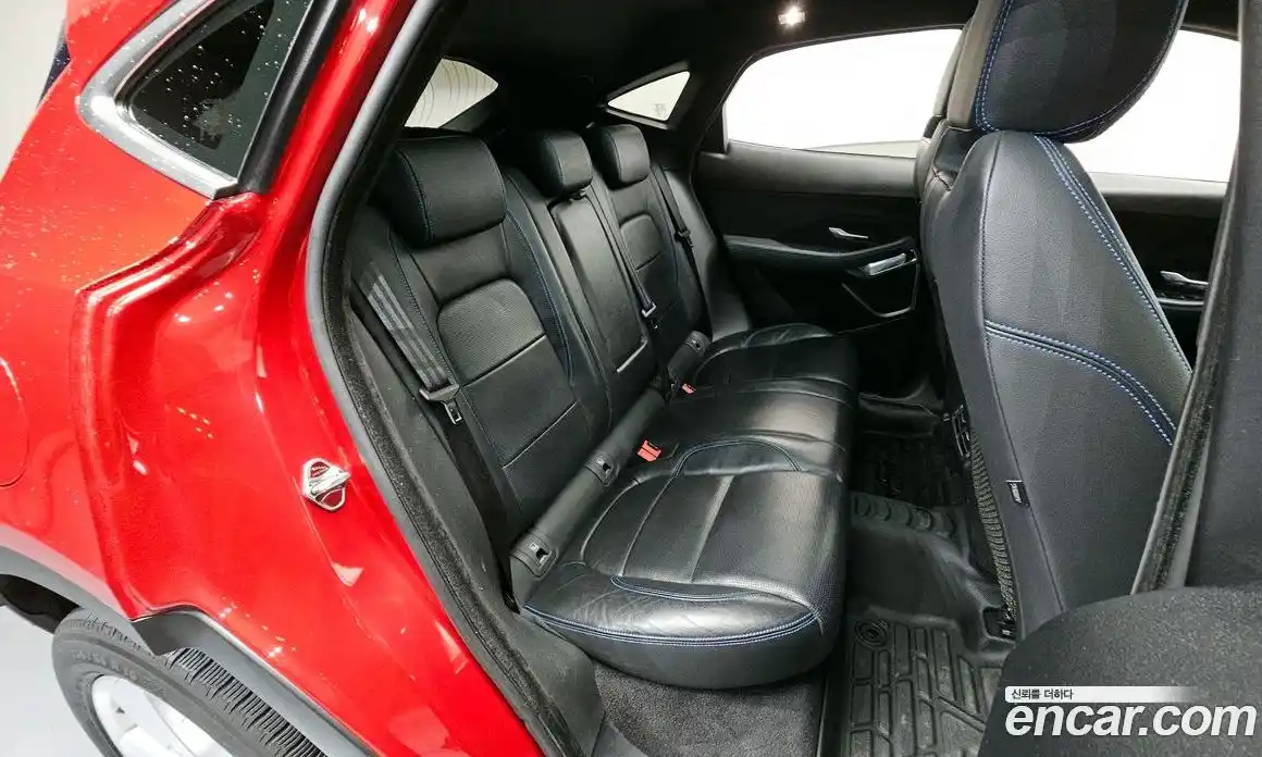 Jaguar E-Pace 2018 2.0 гидро в Москве № 1421777, фото 16