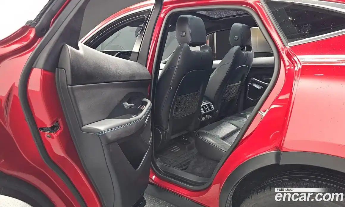 Jaguar E-Pace 2018 2.0 гидро в Москве № 1421777, фото 18