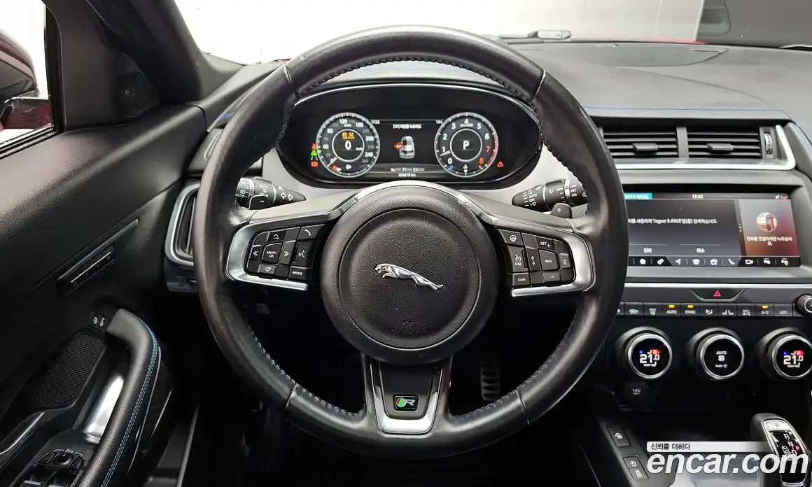 Jaguar E-Pace 2018 2.0 гидро в Москве № 1421777, фото 19