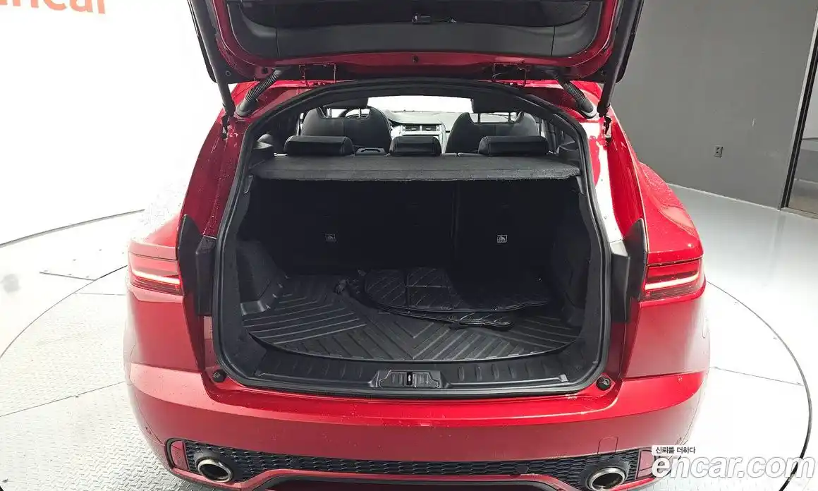 Jaguar E-Pace 2018 2.0 гидро в Москве № 1421777, фото 27