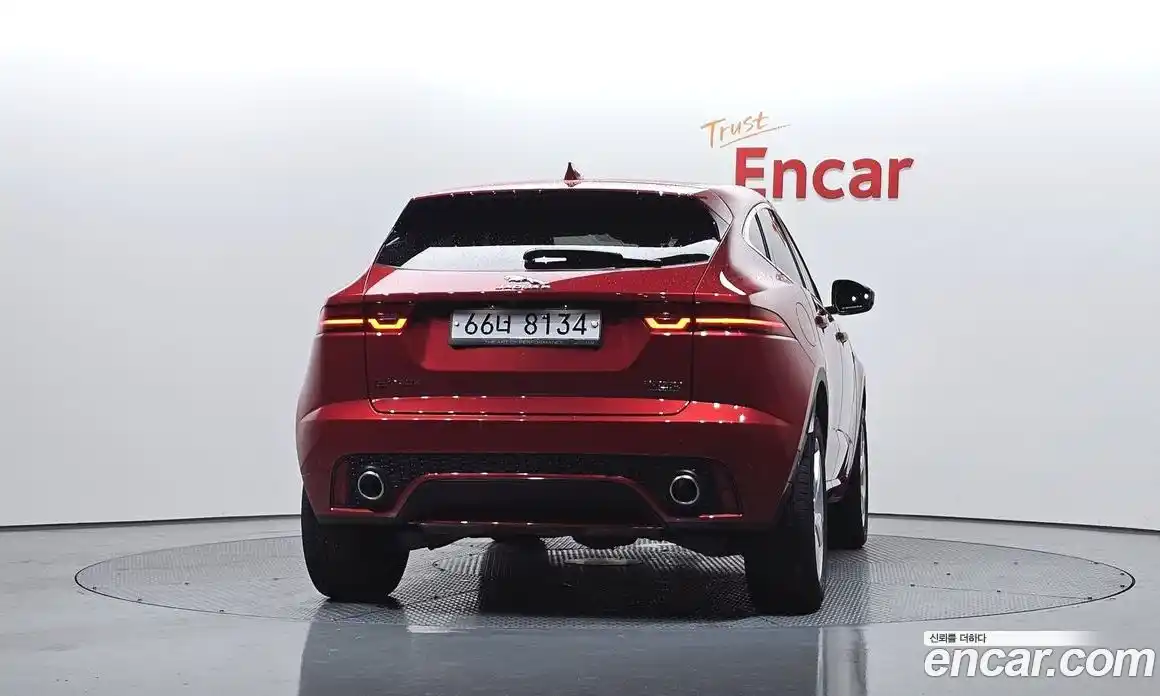 Jaguar E-Pace 2018 2.0 гидро в Москве № 1421777, фото 4
