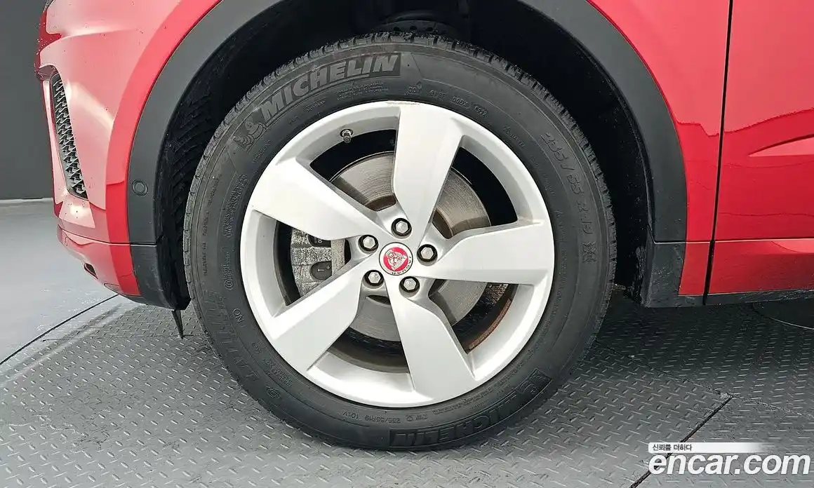 Jaguar E-Pace 2018 2.0 гидро в Москве № 1421777, фото 5
