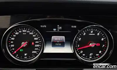 Mercedes-Benz E-Class 2018 2.0 гидро в Москве № 1422081, миниатюра 11