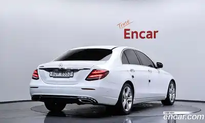 Mercedes-Benz E-Class 2018 2.0 гидро в Москве № 1422081, миниатюра 2