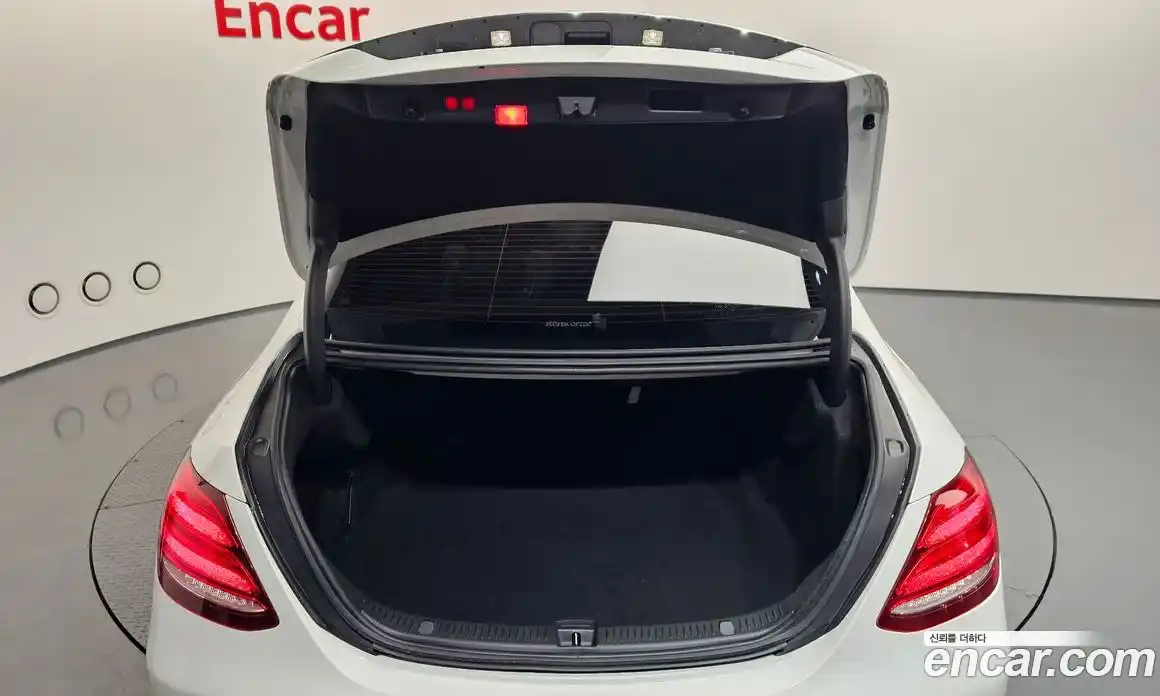 Mercedes-Benz E-Class 2018 2.0 гидро в Москве № 1422081, фото 26