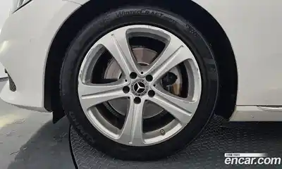 Mercedes-Benz E-Class 2018 2.0 гидро в Москве № 1422081, миниатюра 5