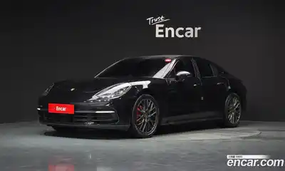 Porsche Panamera, 2018