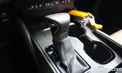Lexus ES 2025 2.5 гидро в Москве № 1423958, миниатюра 11