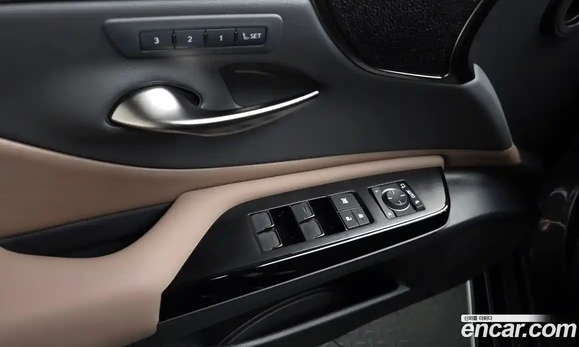 Lexus ES 2025 2.5 гидро в Москве № 1423958, фото 28
