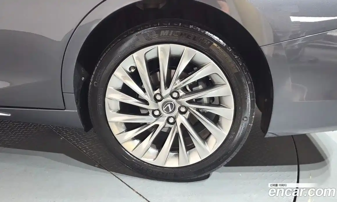 Lexus ES 2025 2.5 гидро в Москве № 1423958, фото 6