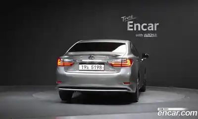 Lexus ES 2018 2.5 гидро в Москве № 1423977, миниатюра 4