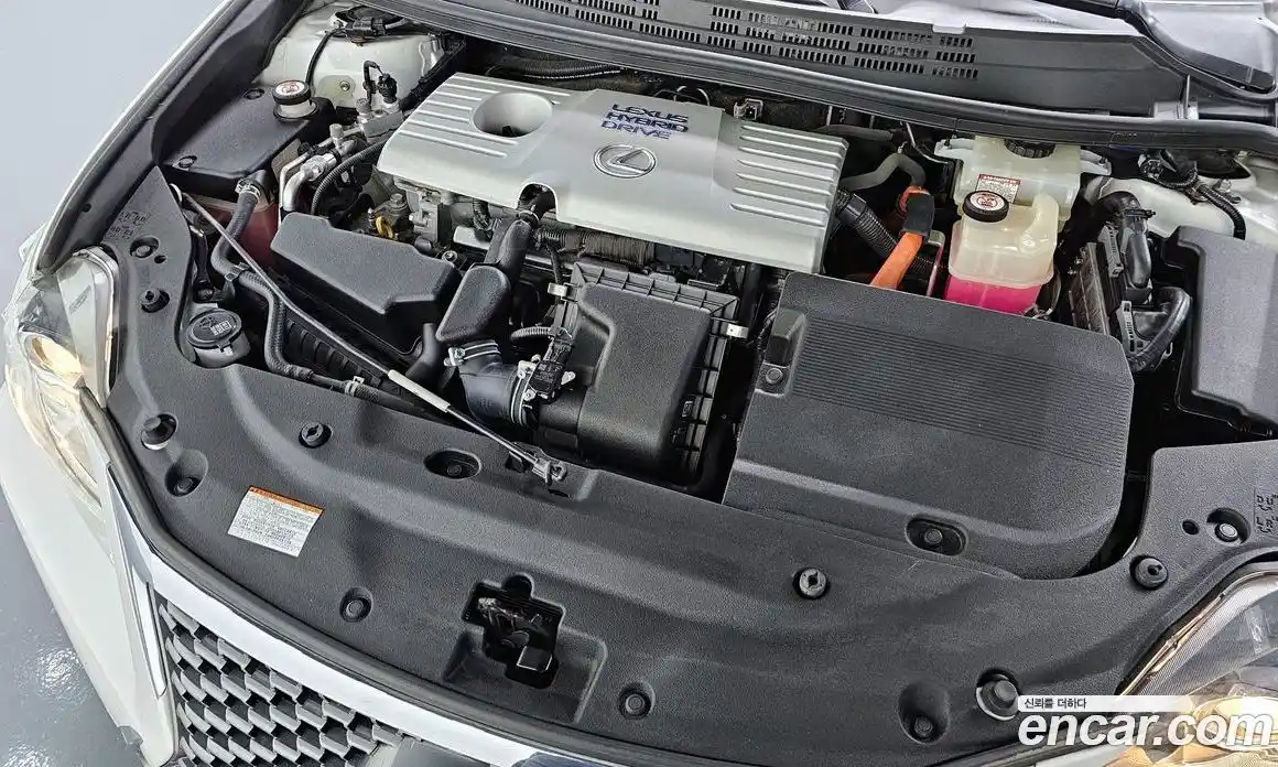 Lexus CT200h 2018 1.8 гидро в Москве № 1423986, фото 6