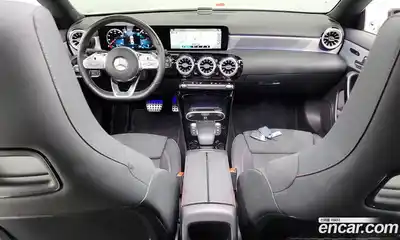 Mercedes-Benz CLA-Class 2022 2.0 гидро в Москве № 143848, миниатюра 7