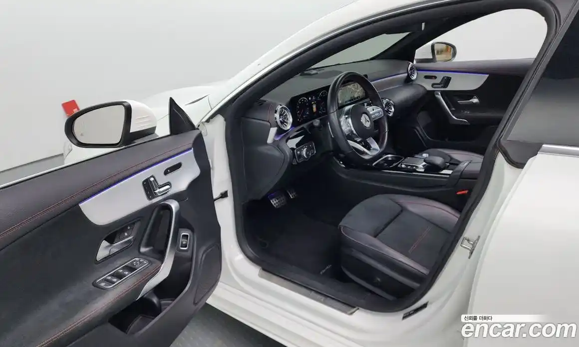 Mercedes-Benz CLA-Class 2022 2.0 гидро в Москве № 143848, фото 10