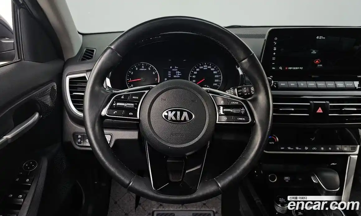 Kia Seltos 2021 1.6 гидро в Москве № 1538612, фото 18