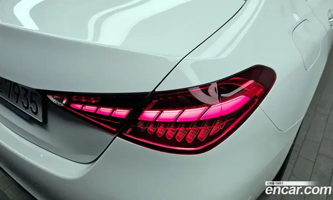 Mercedes-Benz C-Class 2025 2.0 гидро в Москве № 1544790, фото 9
