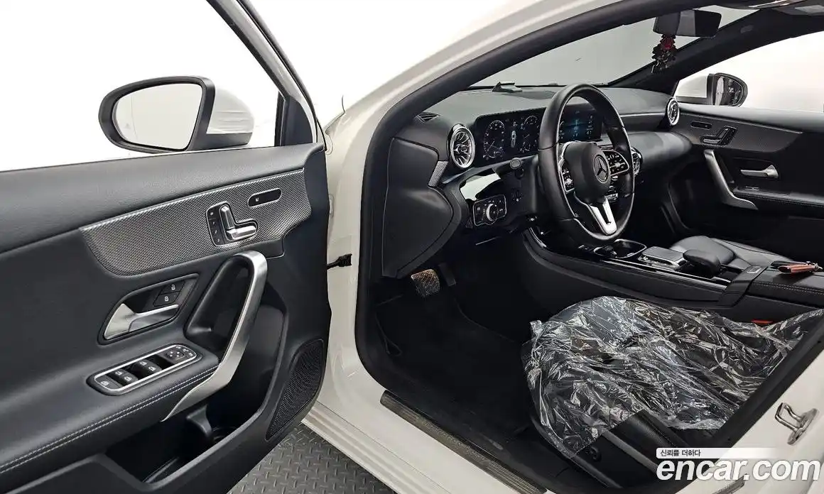Mercedes-Benz A-Class 2023 2.0 гидро в Москве № 1545006, фото 12
