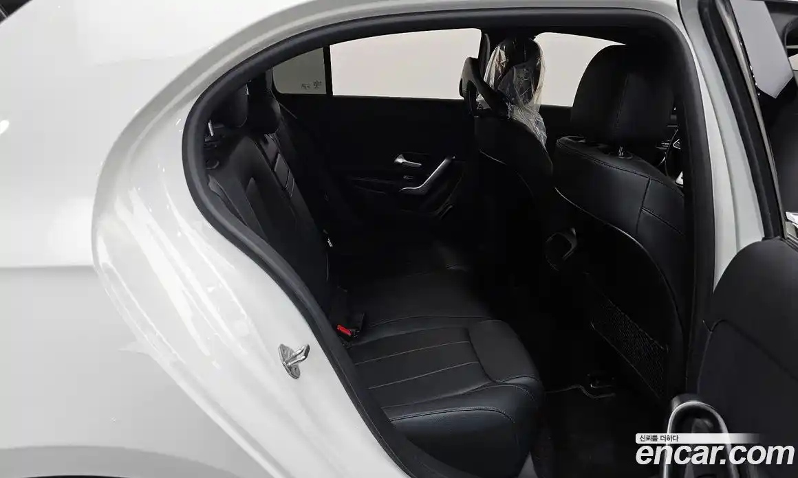 Mercedes-Benz A-Class 2023 2.0 гидро в Москве № 1545006, фото 16