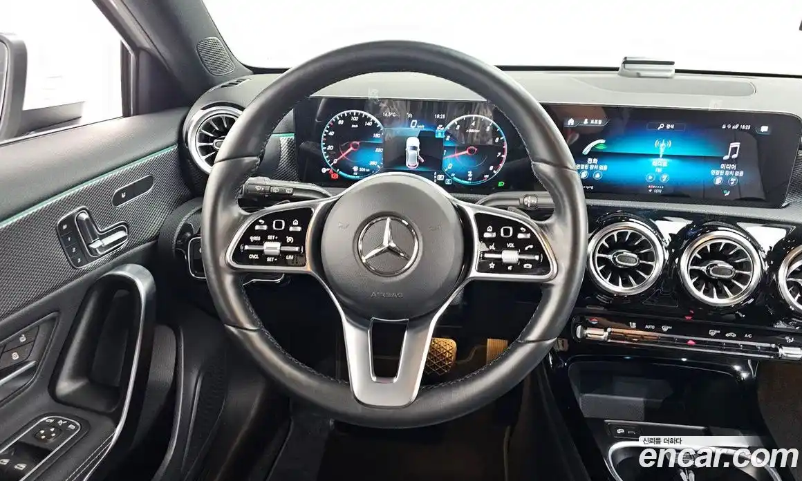 Mercedes-Benz A-Class 2023 2.0 гидро в Москве № 1545006, фото 17