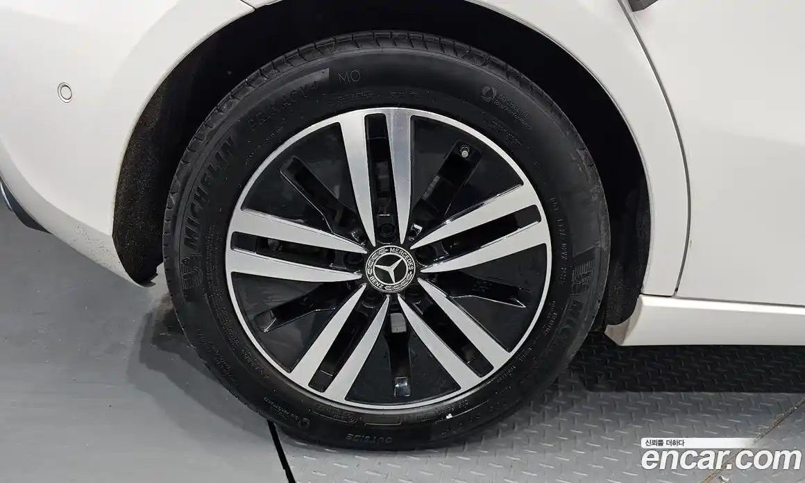 Mercedes-Benz A-Class 2023 2.0 гидро в Москве № 1545006, фото 4